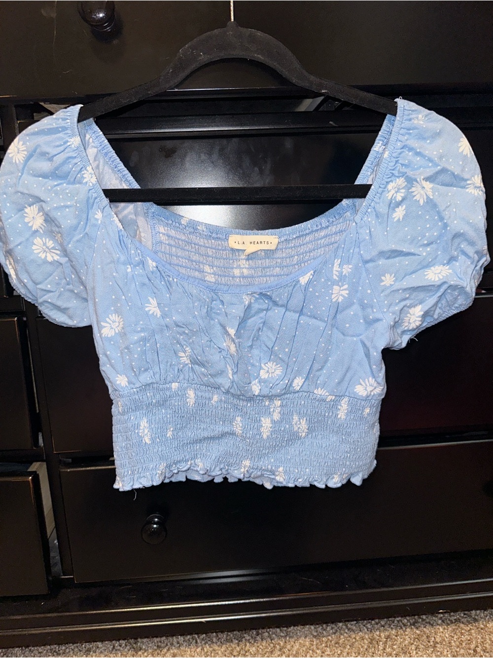 La Hearts Light Blue Daisy Smocked Puff Sleeve Crop Top - Picture 2 of 3
